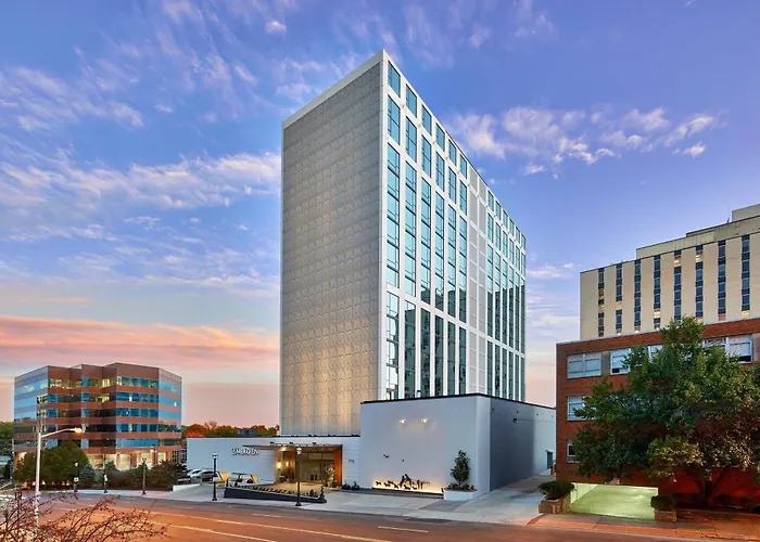 Le Meridien St. Louis Clayton