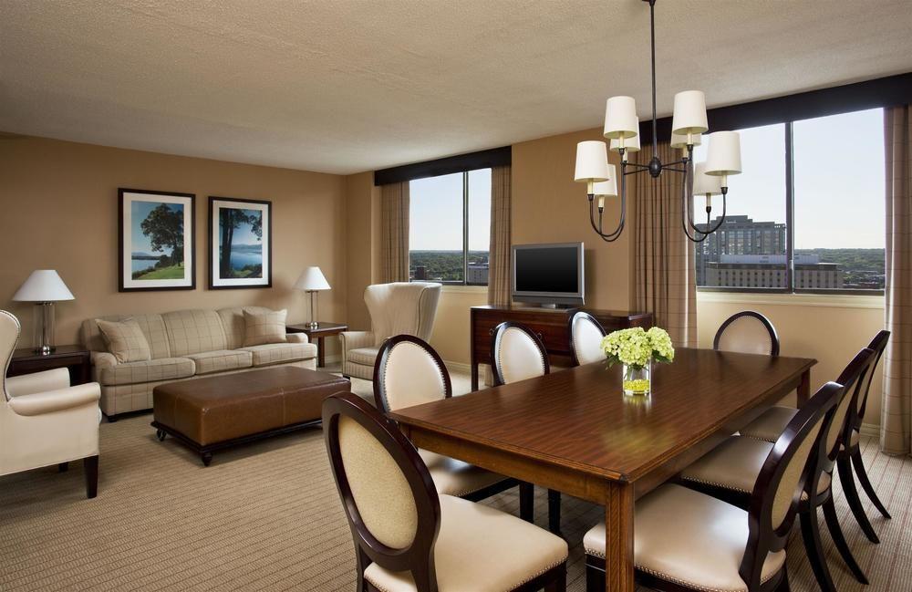 Le Meridien St. Louis Hotel 4*