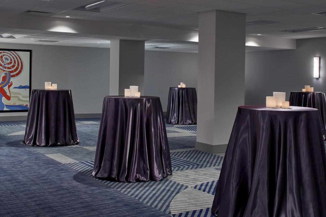 Hotel Le Meridien St. Louis 4*
